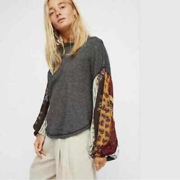 Free People Top Small Gray Thermal Waffle Knit Scarf Sleeves Oversized Boho - Picture 1 of 11